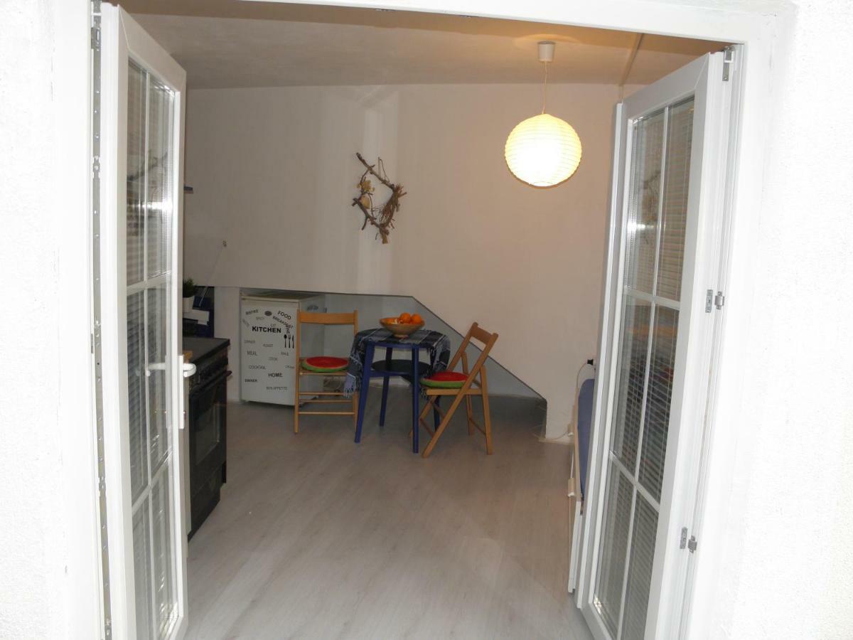 Luna Beach Apartment Novalja Exterior foto